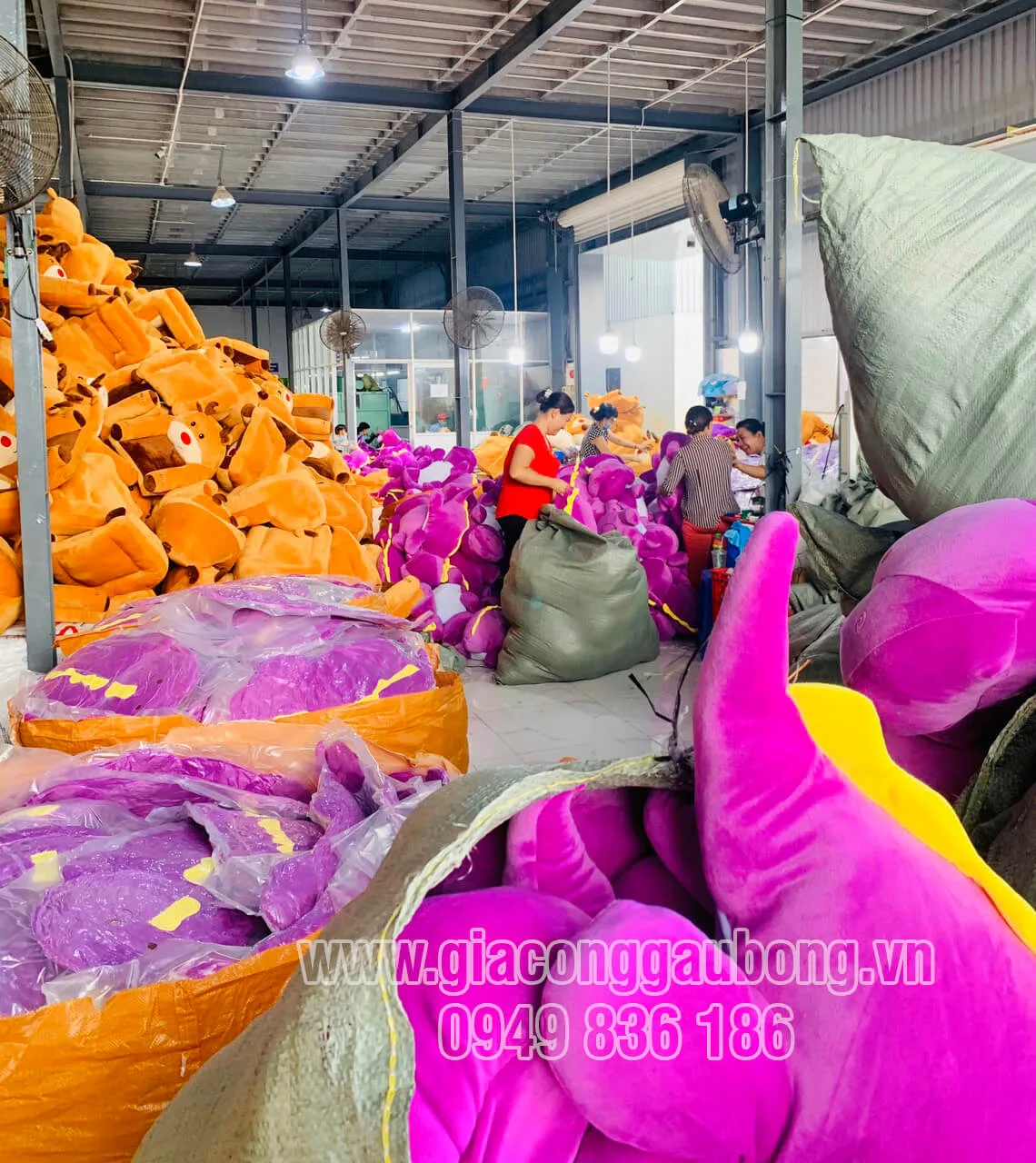 Sản xuất thú bông theo yêu cầu